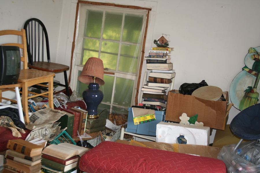 KTF Hoarding Bedroom 